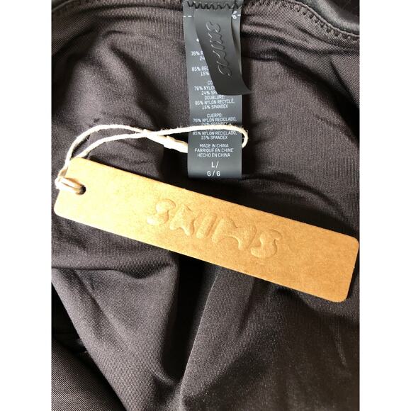 SKIMS Signature Swim Mid Waist Bottom Bikini in Onyx Black NWT Large - Picture 5 of 8